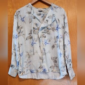 NWT Elie Tahari Silkie Floral Blouse